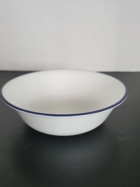 Corelle Lia Collection Soup/Cereal Bowl with Navy Rim Set Of 7
